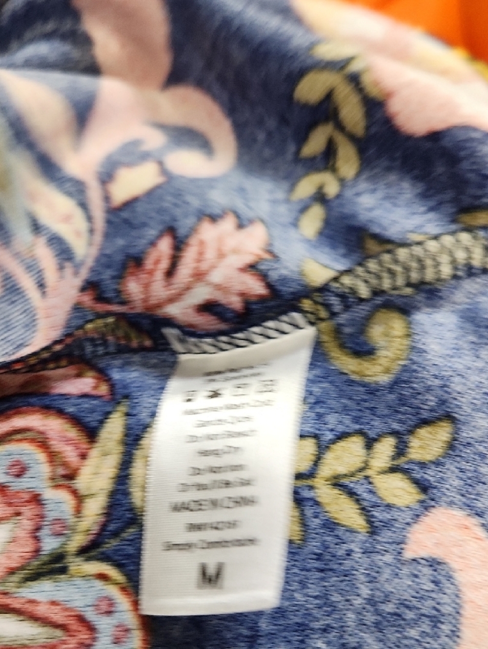 🚨2/$25 or 5/$LuLaRoe Navy Floral Pencil Skirt with Yellow, Orange & Blue Blooms - Picture 5 of 5